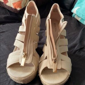 Merona wedges size 7.